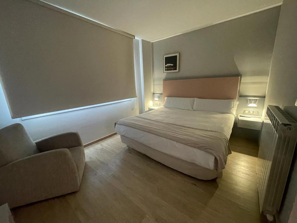 Nagusi Hotel 3*